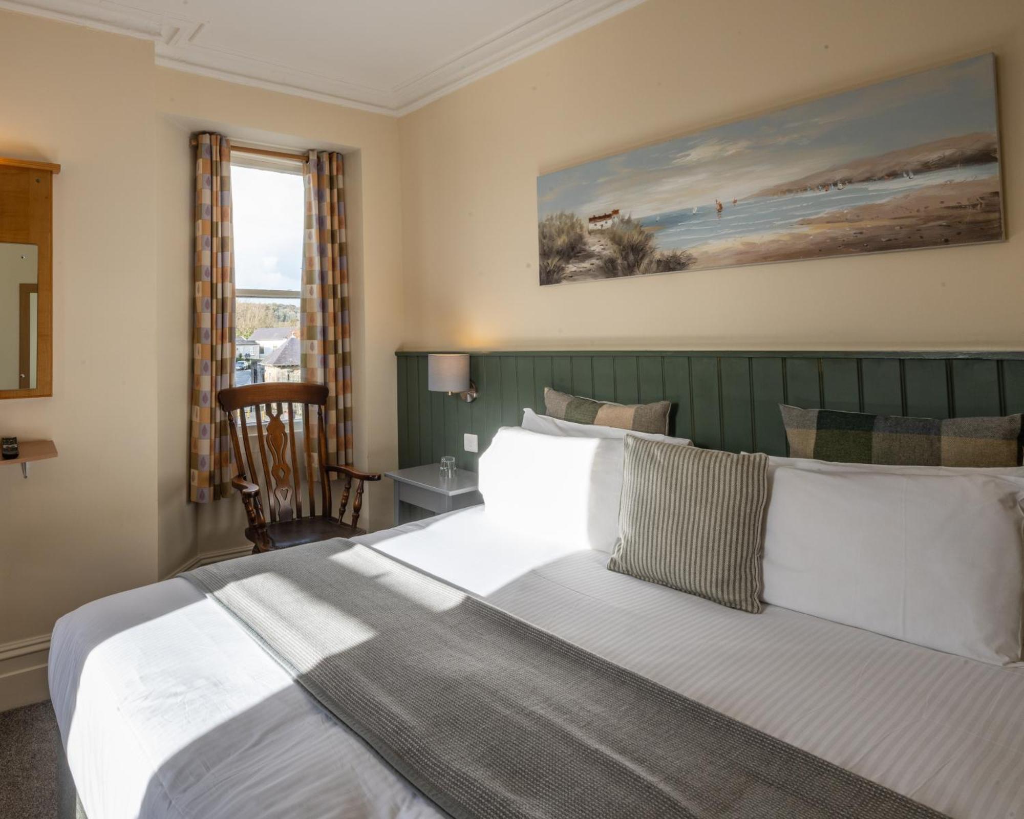 Castle Court Hotel Beaumaris Exterior photo